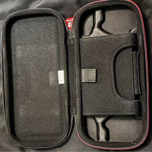 Nintendo Switch Lite - Picture 7 of 11